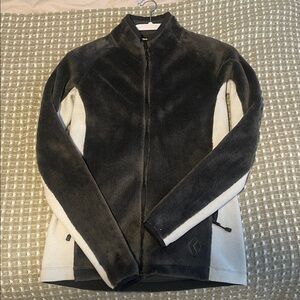 Black Diamond Women’s Two-Tone Fuzzy Jacket